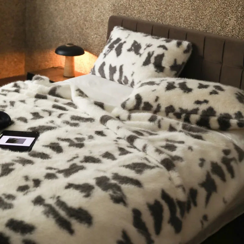 Afralia™ Nordic Fox Fur Imitation Blanket: Luxury Winter Bed Sofa Throw