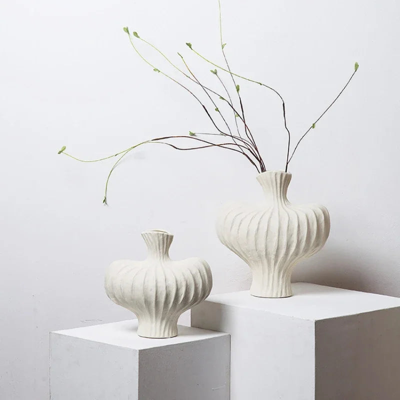Afralia™ Fringe Heterophore Vase - Handcrafted Porcelain Floral Arrangement Ornament