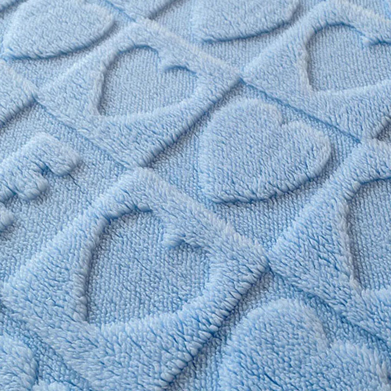 Afralia™ Heart Shaped Cut Flowers Flannel Fleece Blanket