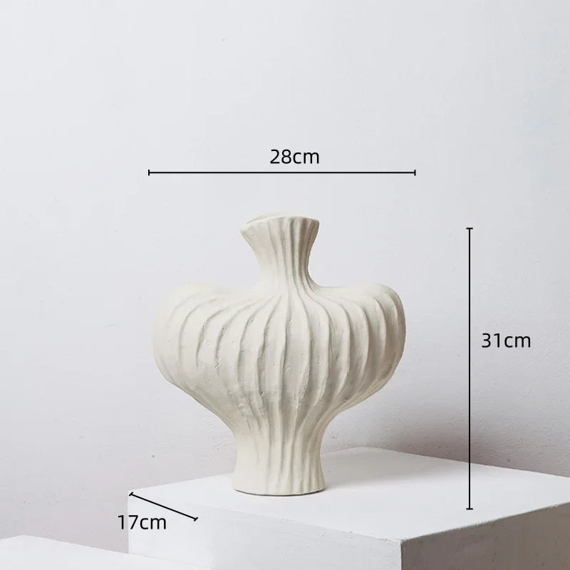 Afralia™ Fringe Heterophore Vase - Handcrafted Porcelain Floral Arrangement Ornament