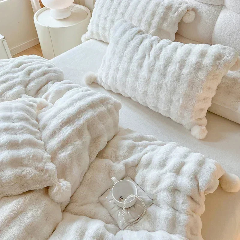 Afralia™ Luxe Tuscan Faux Fur Duvet Set - White Cozy Comfort for Winter