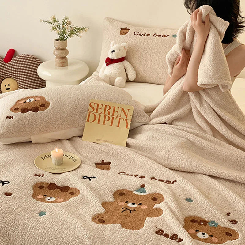Afralia™ Cozy Teddy Fleece Blanket - Luxury Bedspread for All Seasons
