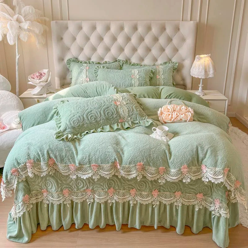 Afralia™ Pink Flowers Lace Ruffles Princess Velvet Bedding Set