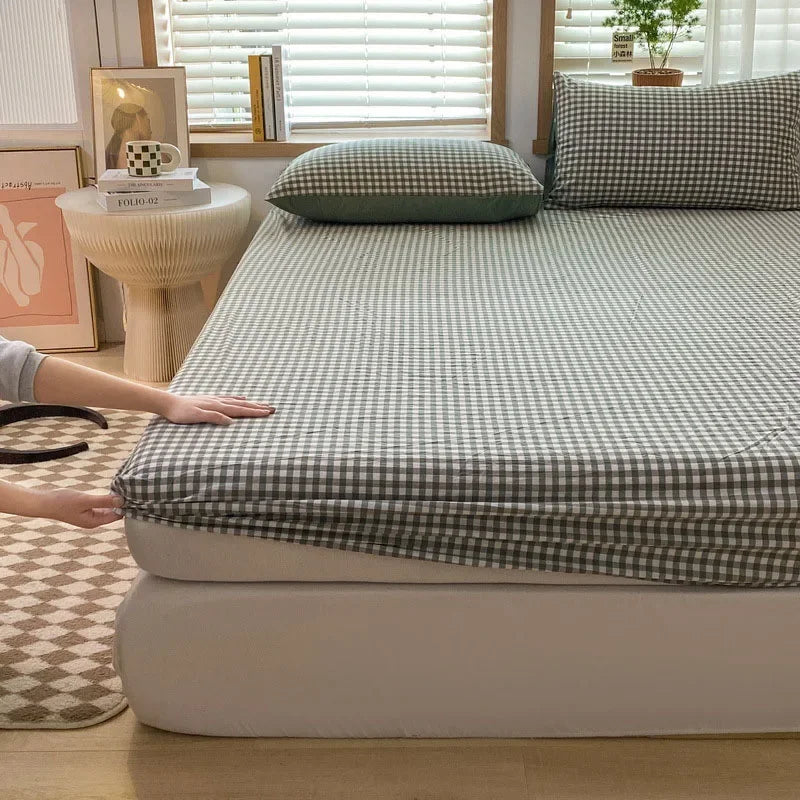 Afralia™ Maternal & Infant Grade Lattice Queen Fitted Sheet 180x200 - Durable & Elastic