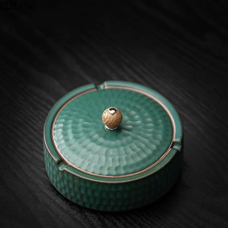 Afralia™ Green Ceramic Ashtray with Lid - Windproof Hammer Pattern - Smoking Accessories