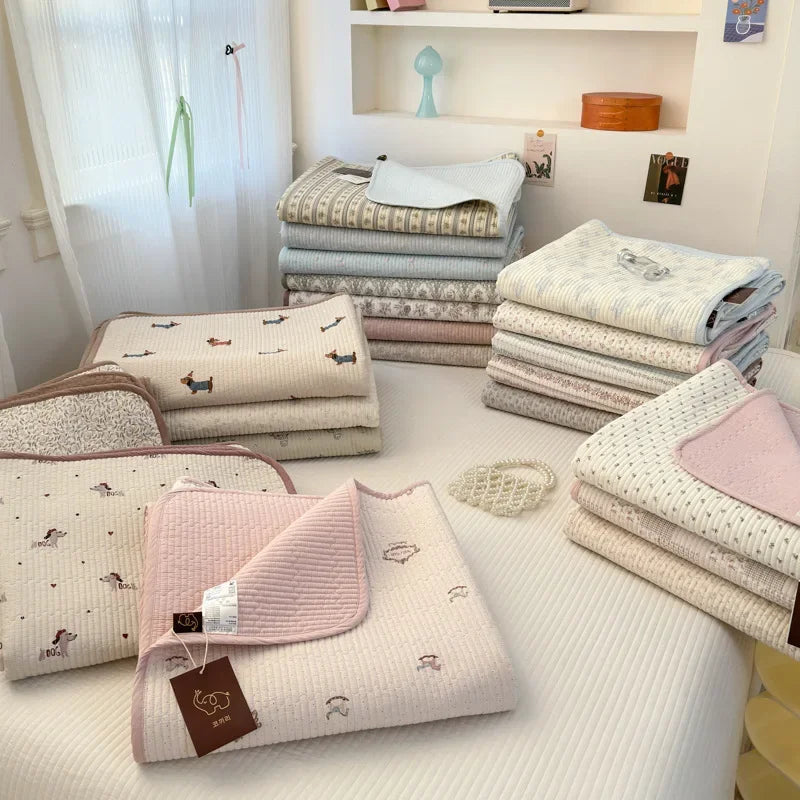 Afralia™ Double-Sided Cotton Bed Cover Quilted Tatami Mat, Soft & Anti-Slip Mattress