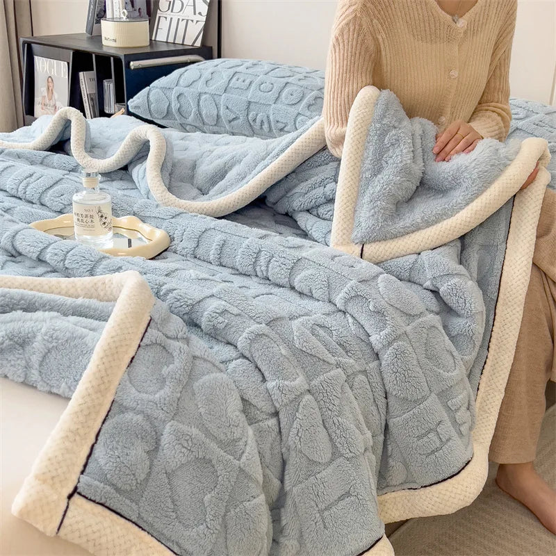 Afralia™ Cozy Jacquard Taffeta & Flannel Nap Blanket - Warm, Thick Comforter for Bedroom