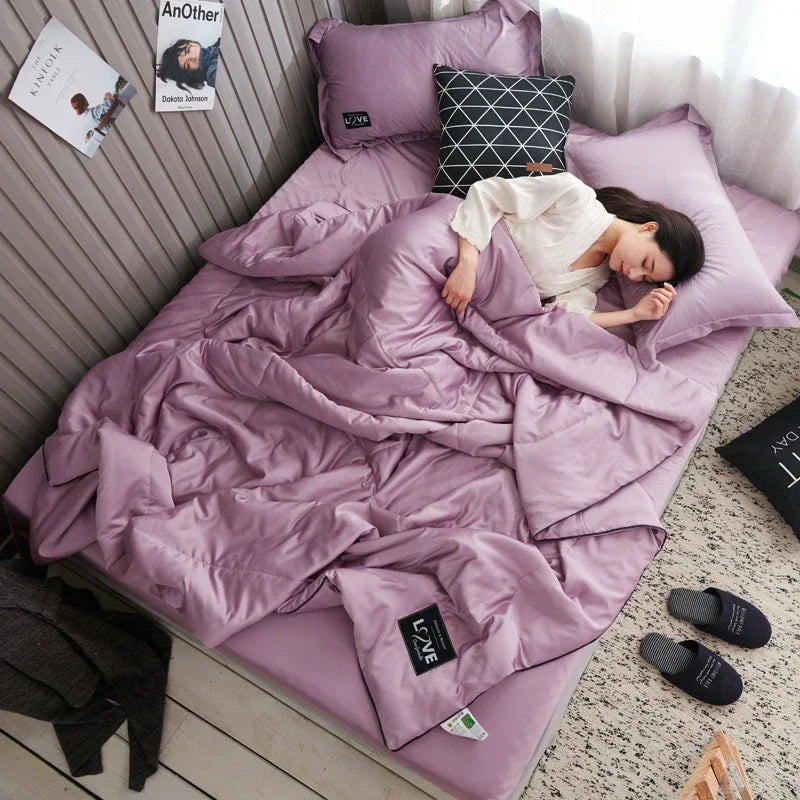 Afralia™ Silky Comforter Set: High-End Summer Double Quilt, Light & Airy, Machine Washable