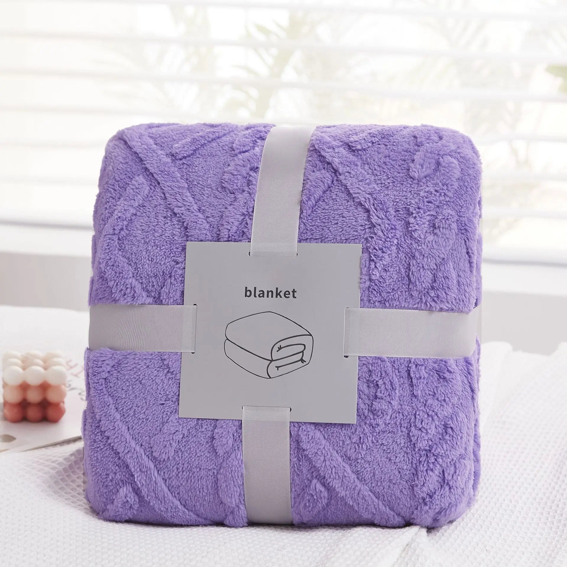 Afralia™ Cozy Jacquard Plush Blanket: Soft Winter Sofa Throw, Office Travel Nap Shawl