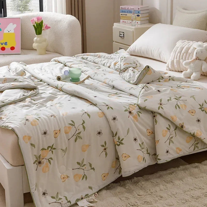 Afralia™ Cooling Summer Blanket | Soft & Breathable Natural Plant Comforter