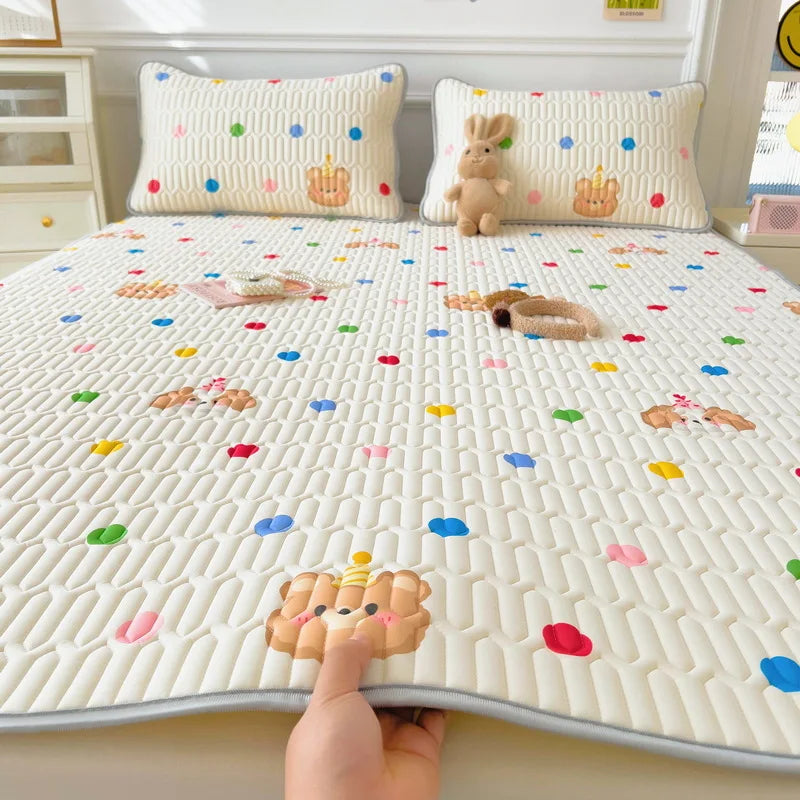 Afralia™ Super Thick Latex Queen Mattress Pad for Cool Summer Nights