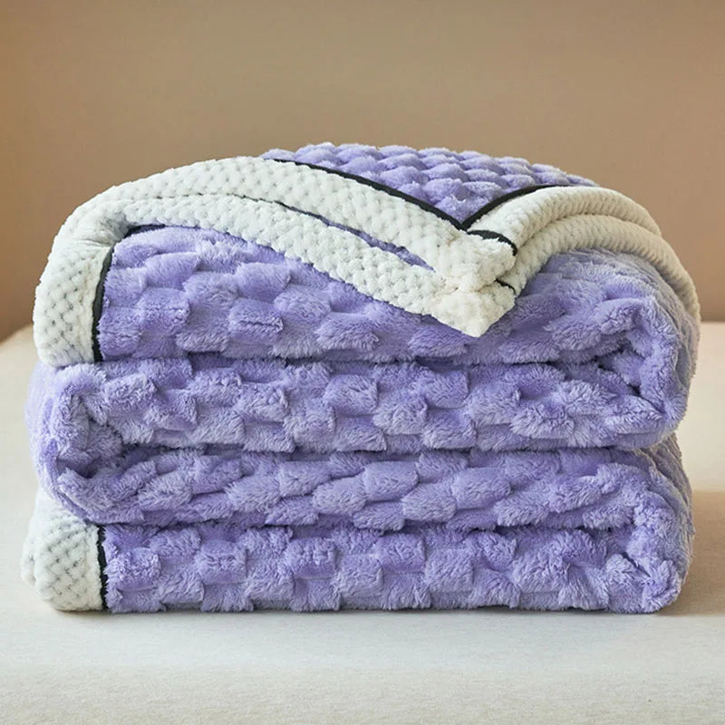Afralia™ Cozy Taffeta Velvet Blanket - Soft Plush Fluffy Warm Comforter for Bedroom