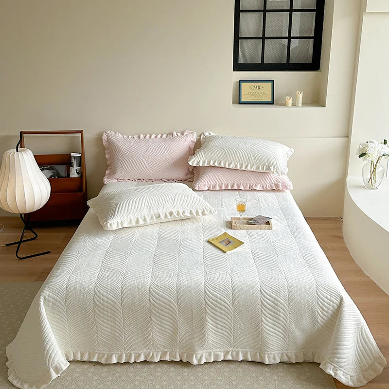 Afralia™ Luxe Quilt Set: Velvet Fleece Bedspread & Cotton Coverlet with Pillowcases