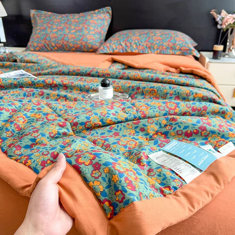 Afralia™ Retro Print Summer Cooling Comforter for Queen/King Beds