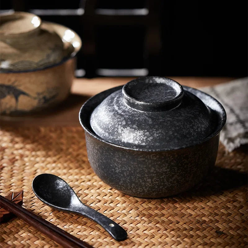 Afralia™ Japanese Style Ramen Bowl with Lid | Ceramic Noodle Bowl for Soup, Rice, Porridge