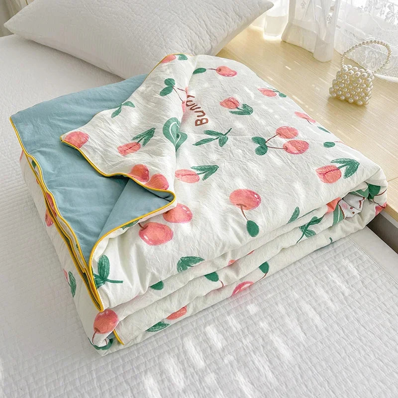 Afralia™ Summer Comforter Queen Size Lightweight Double Gauze Breathable Blanket