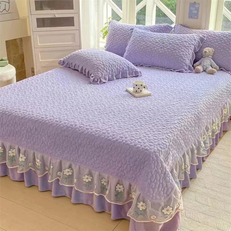 Afralia™ Velvet Flower Lace Ruffles Quilted Bedding Set with Pillowcases