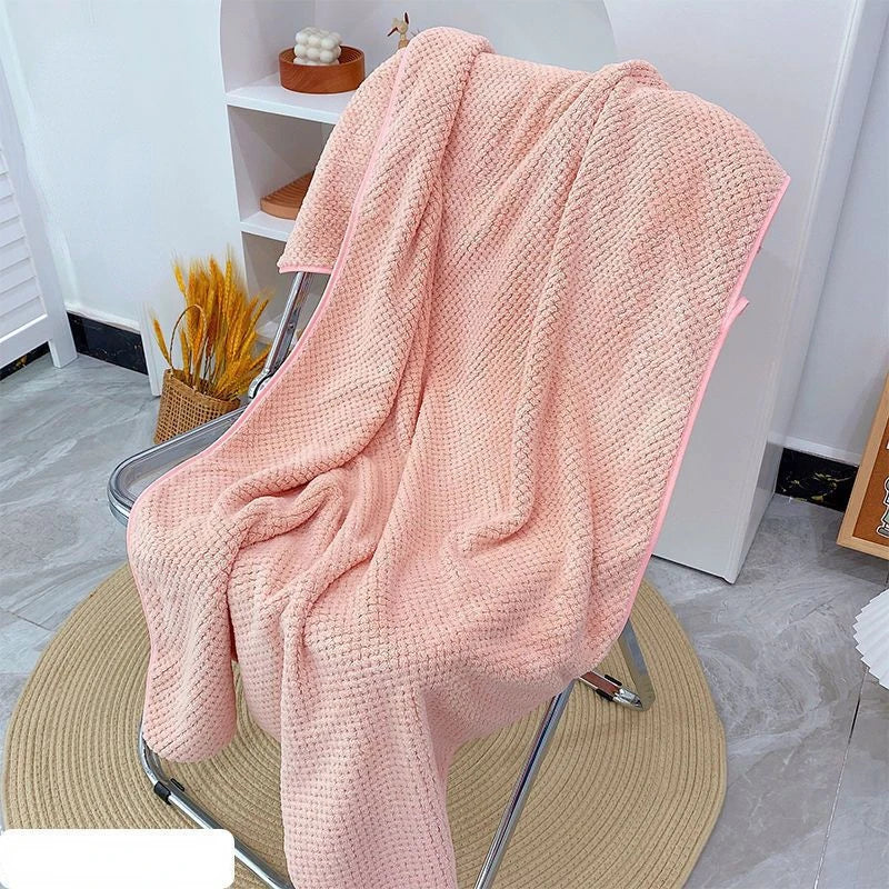 Afralia™ Soft Coral Fleece Bath Towel 27.5x55.1in Absorbent Towel for Beach and Home