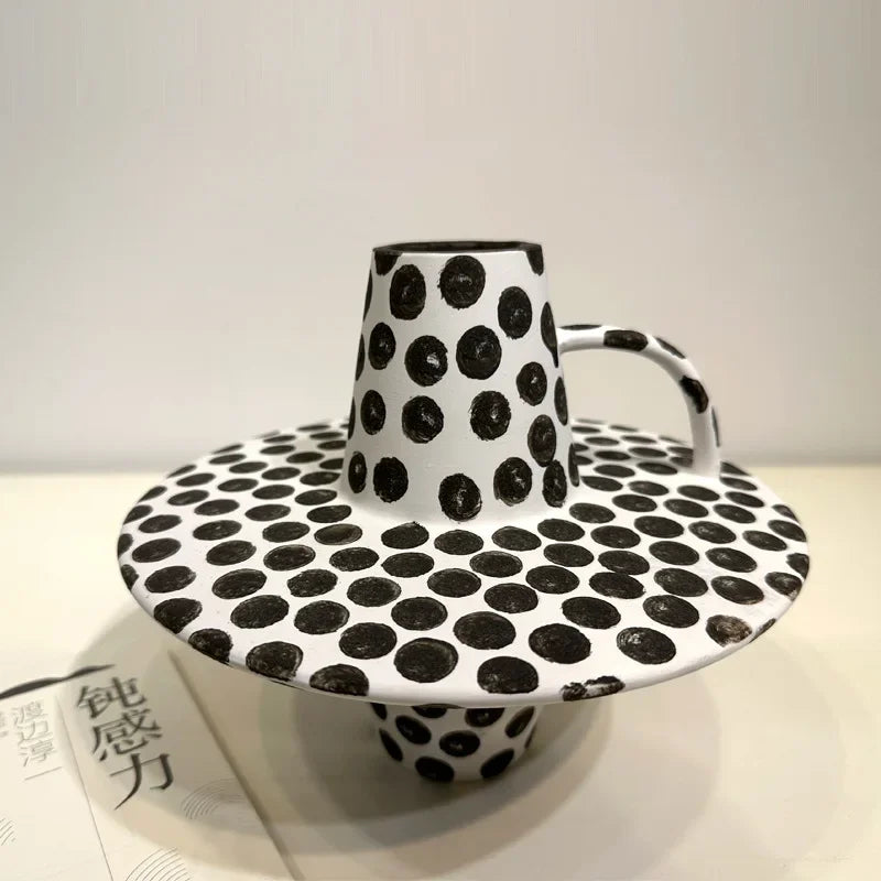 Afralia™ Black White Dots Ceramic Vase Geometric Abstraction Handicraft Floral Accessories