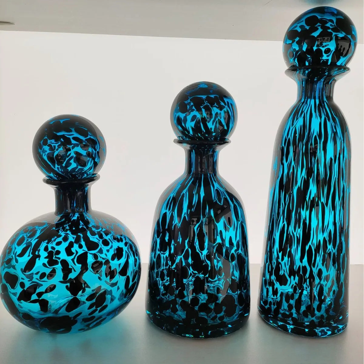 Afralia™ Leopard Print Glass Vase with Lid, Colorful Terrarium Home Decoration