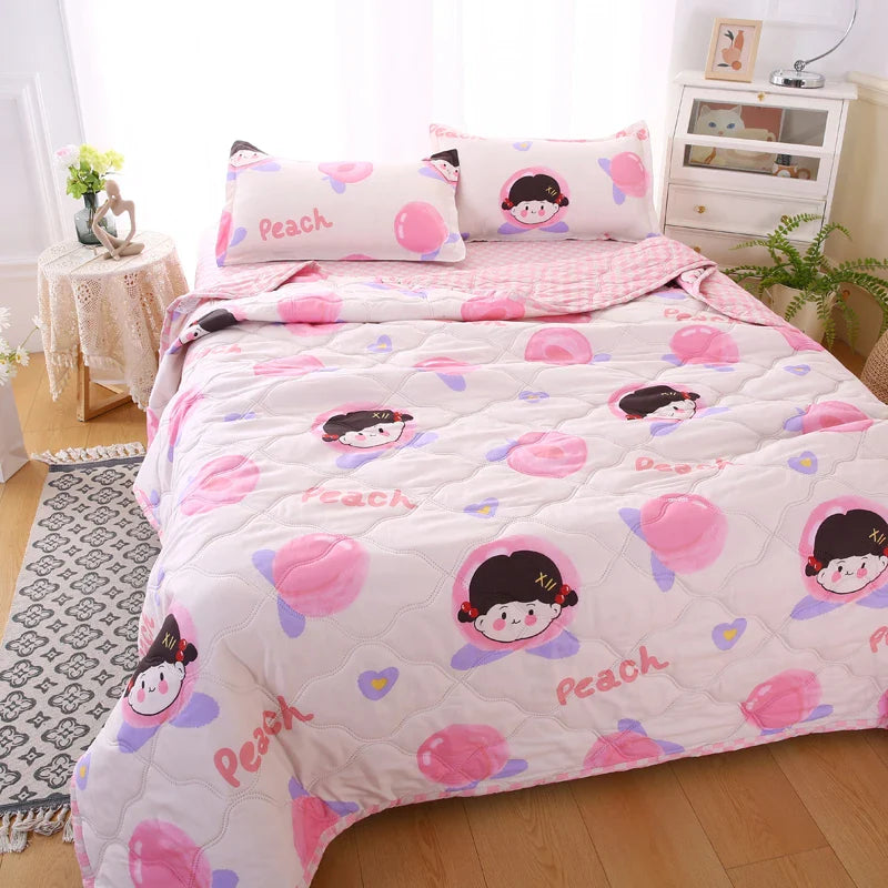 Afralia™ Daisy Print Quilted Summer Quilt Set in Soft Breathable Fabric