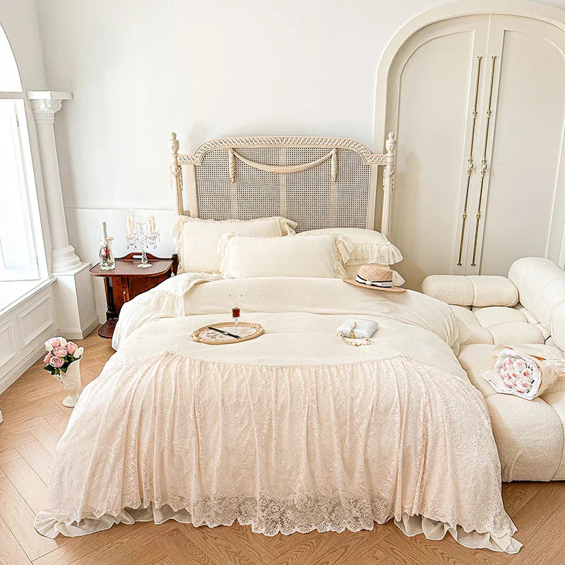 Afralia™ French Lace Ruffles Princess Wedding Bedding Set, Velvet Fleece Duvet Cover Set
