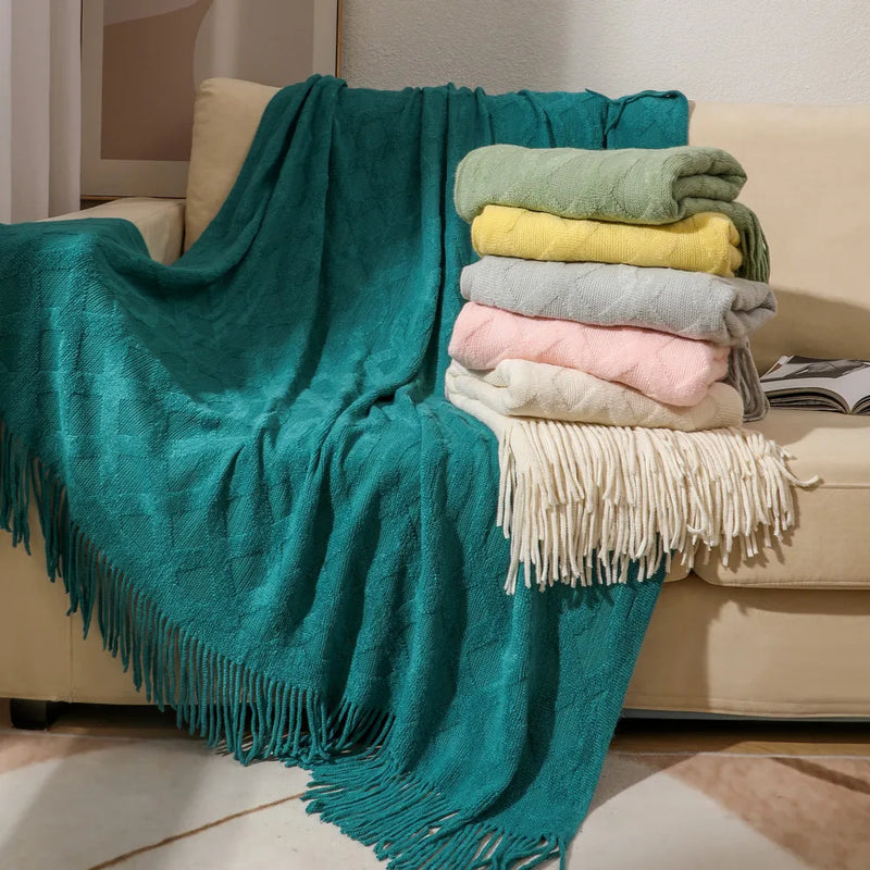 Afralia™ Plush Plaid Blanket - Soft Summer Blanket for Bed & Sofa - Stylish Decorative Throw with Tassels