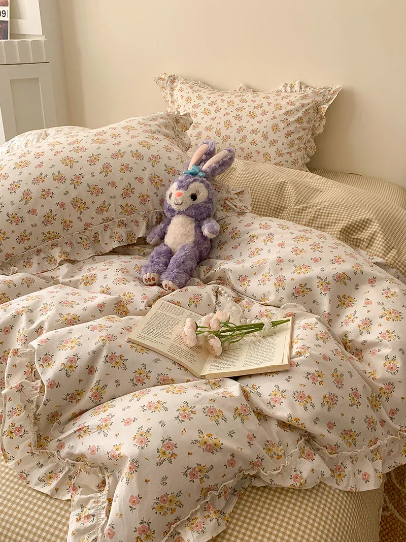 Afralia™ Floral Lace Ruffles Girl Bedding Set with Quilt/Duvet Cover, Sheet & Pillowcases