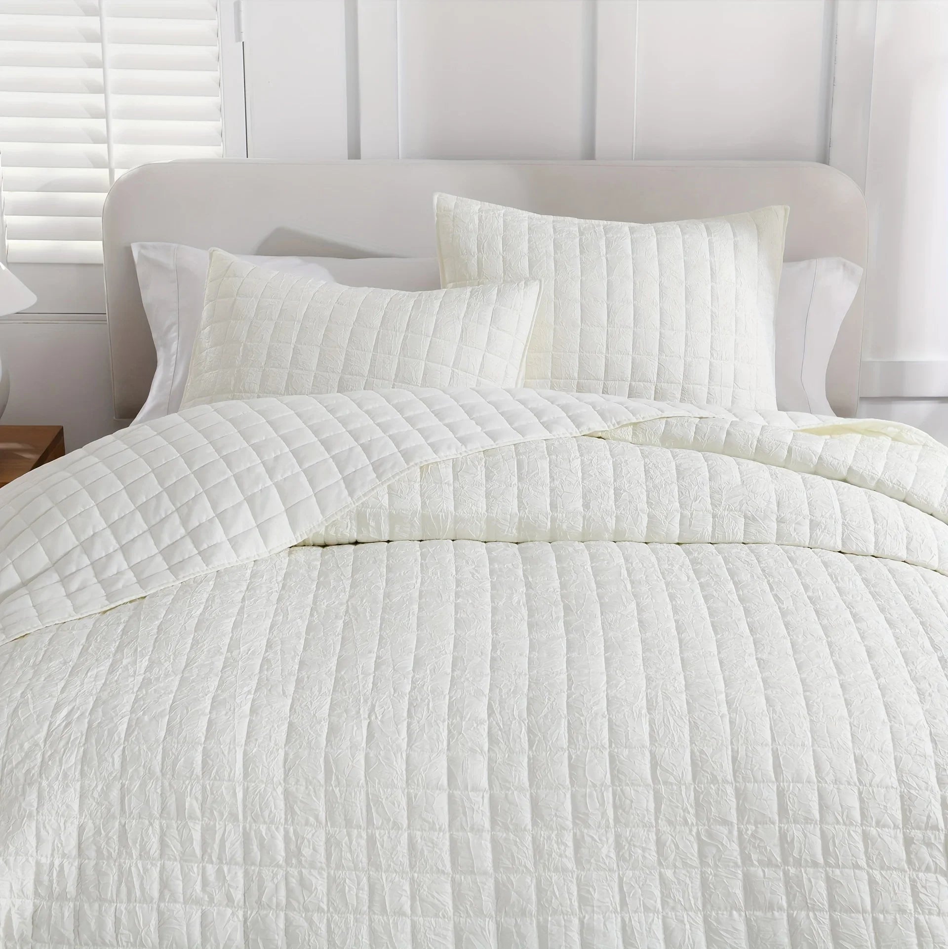 Afralia™ Soft Crumpled Bedspread Set (1 Bedspread + 2 Pillowcases) - Breathable & Comfortable