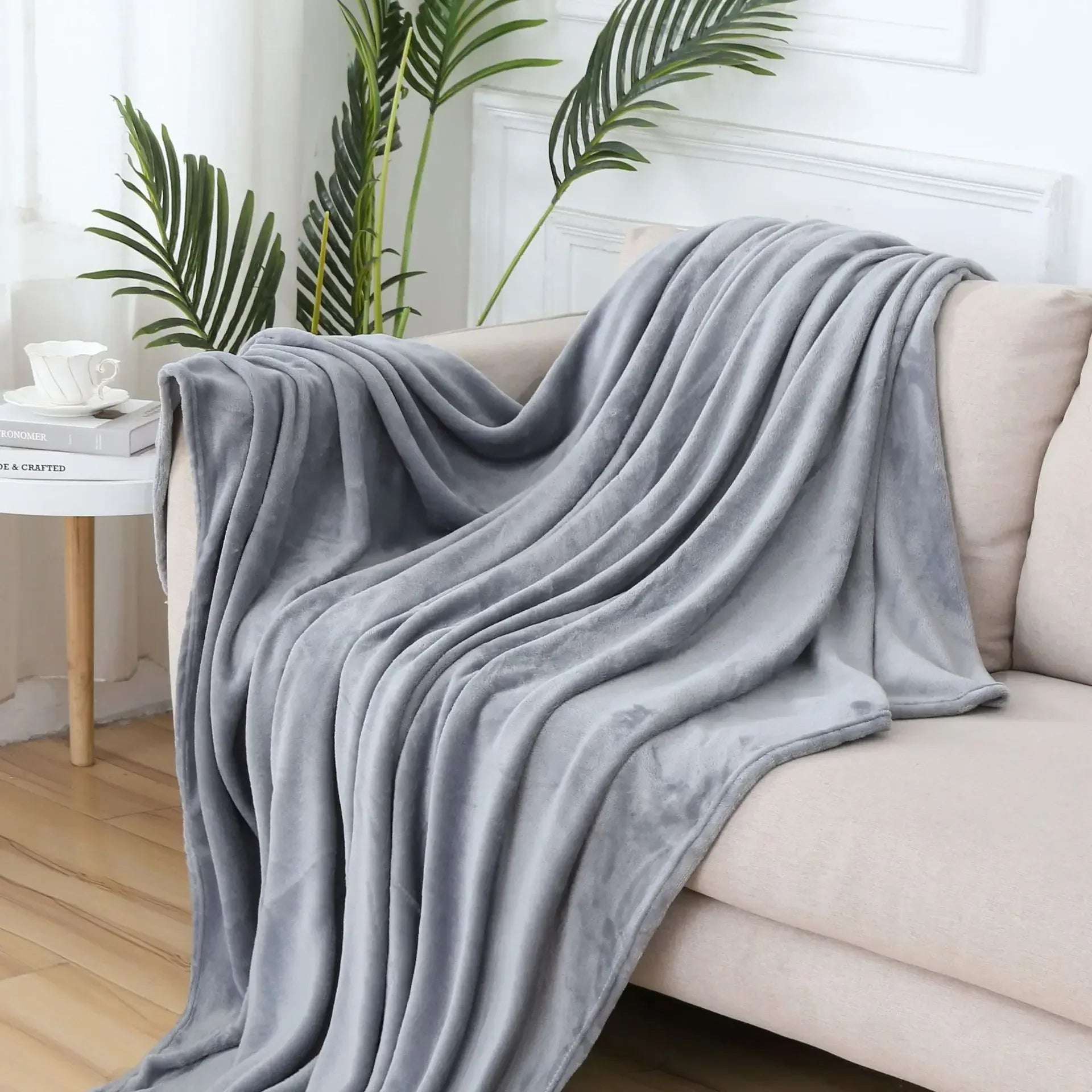 Afralia™ Cozy Flannel Warm Blanket: Soft Plush Coral Fleece Bed Cover & Shawl