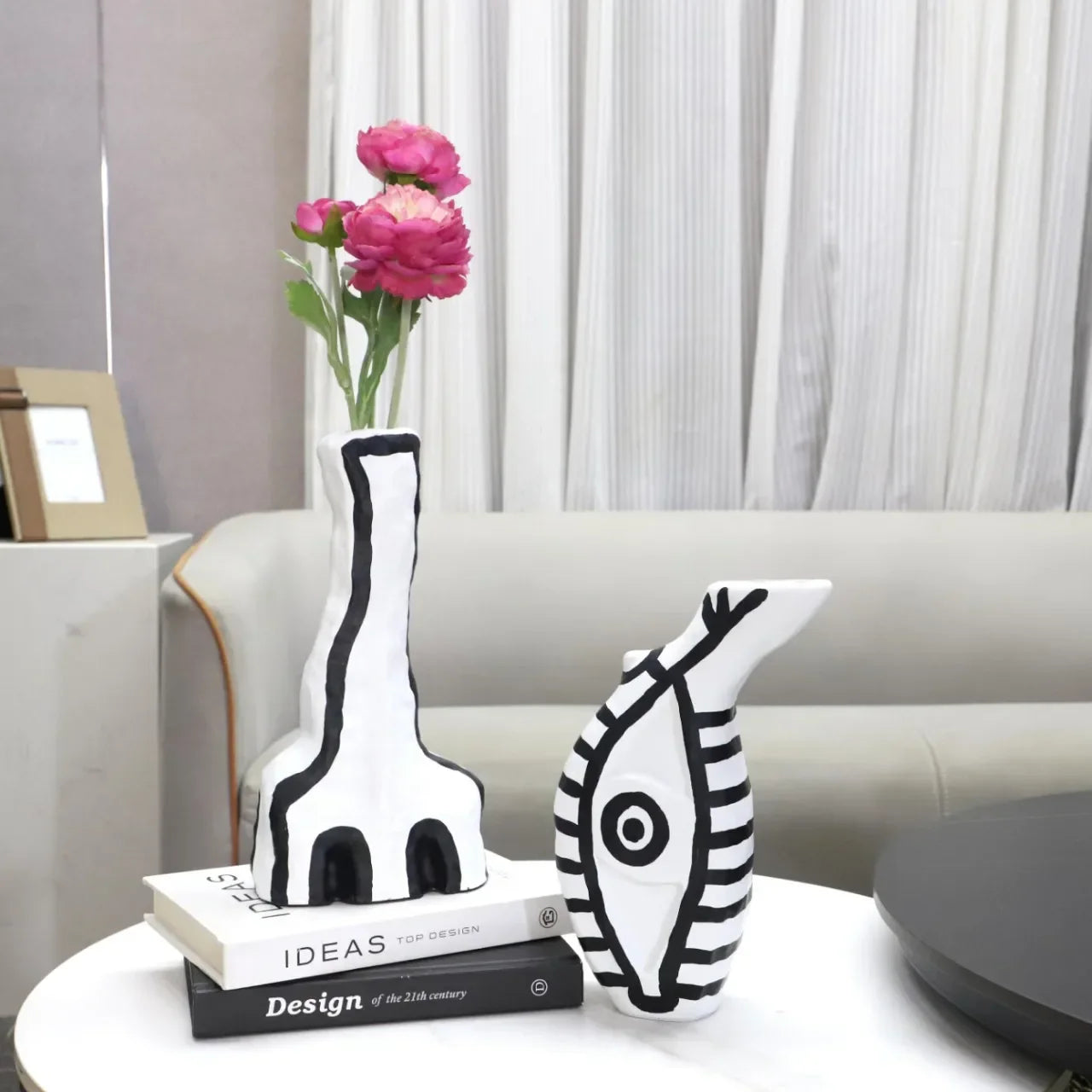 Afralia™ Abstract Geometric Eye Pattern Vase Resin Handicraft Room Decoration