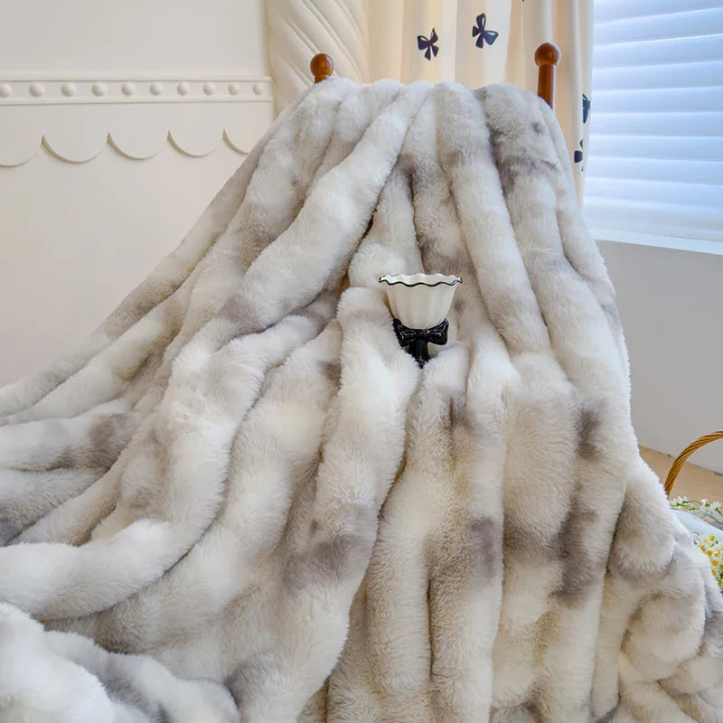 Afralia™ Gradient Grey Cashmere Fleece Winter Blanket