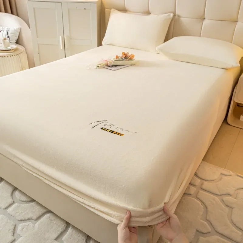 Afralia™ Cozy Velvet Fitted Sheet: Thick Warm Bed Cover for Bedroom Living Room