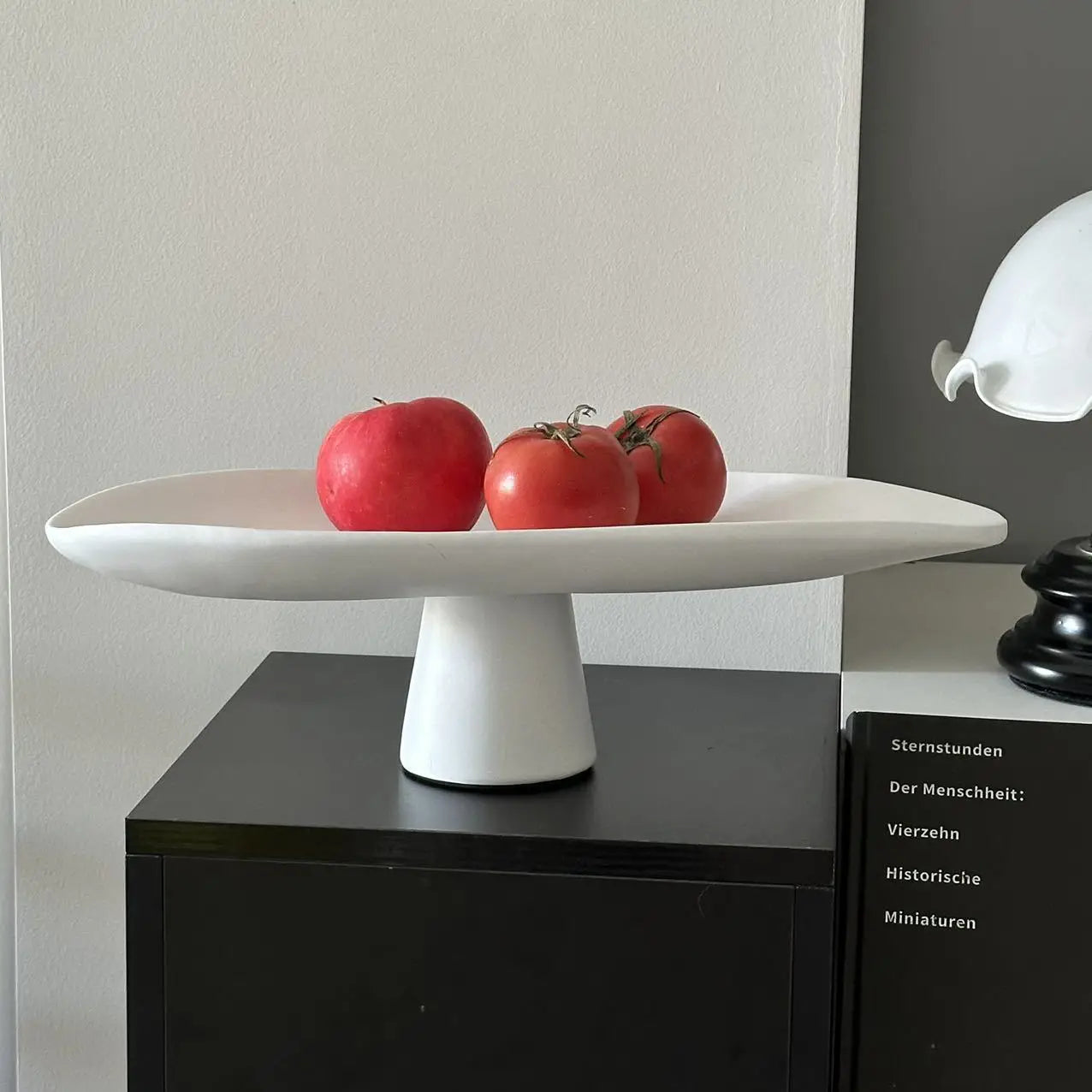 Afralia™ Geometric Resin Fruit Bowl Tray Home Decoration Accessories