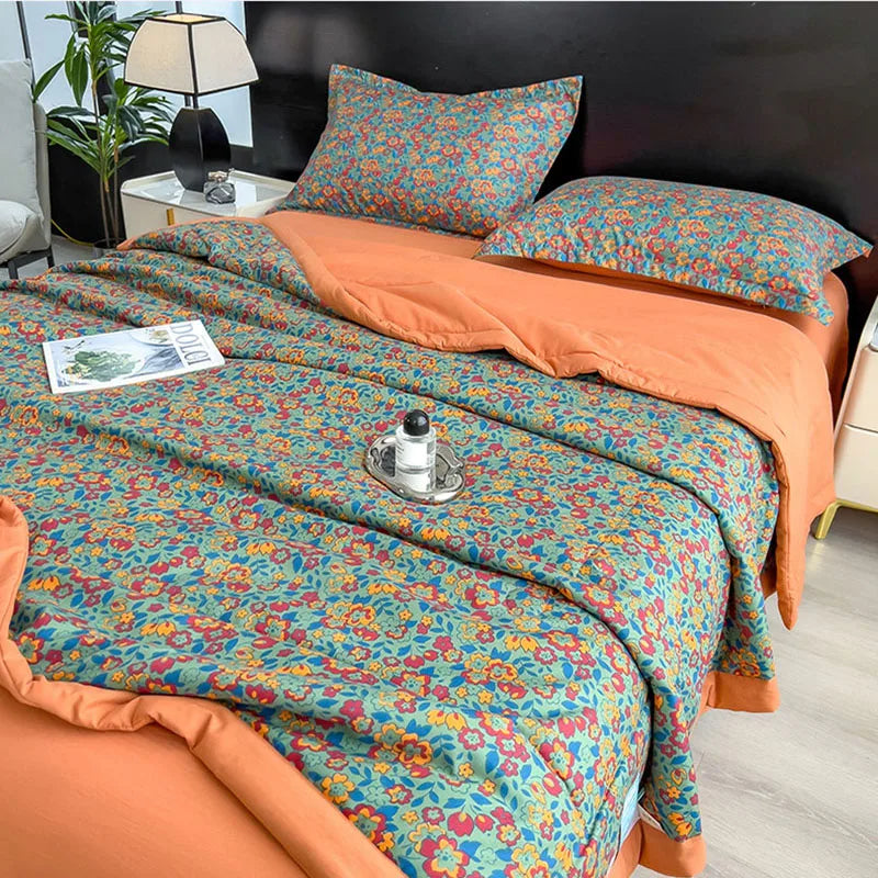 Afralia™ Retro Print Summer Cooling Comforter for Queen/King Beds