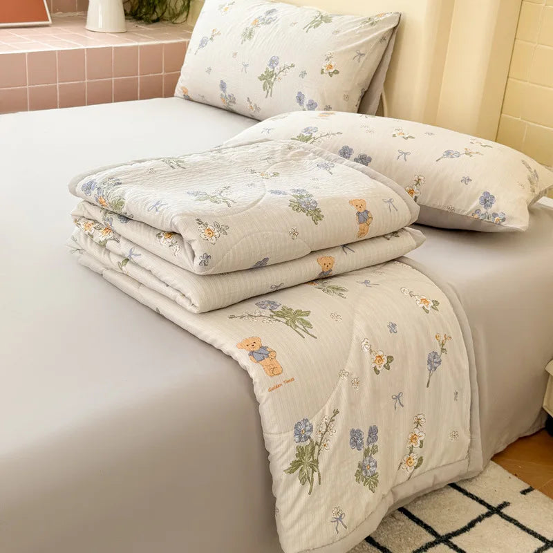 Afralia™ Floral Print Cooling Blanket – Lightweight Polyester Quilted Blanket
