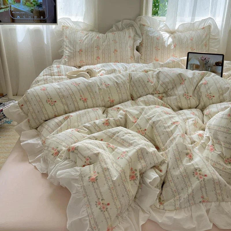 Afralia™ Small Floral Lace Ruffles Princess Bedding Set with Vintage Charm