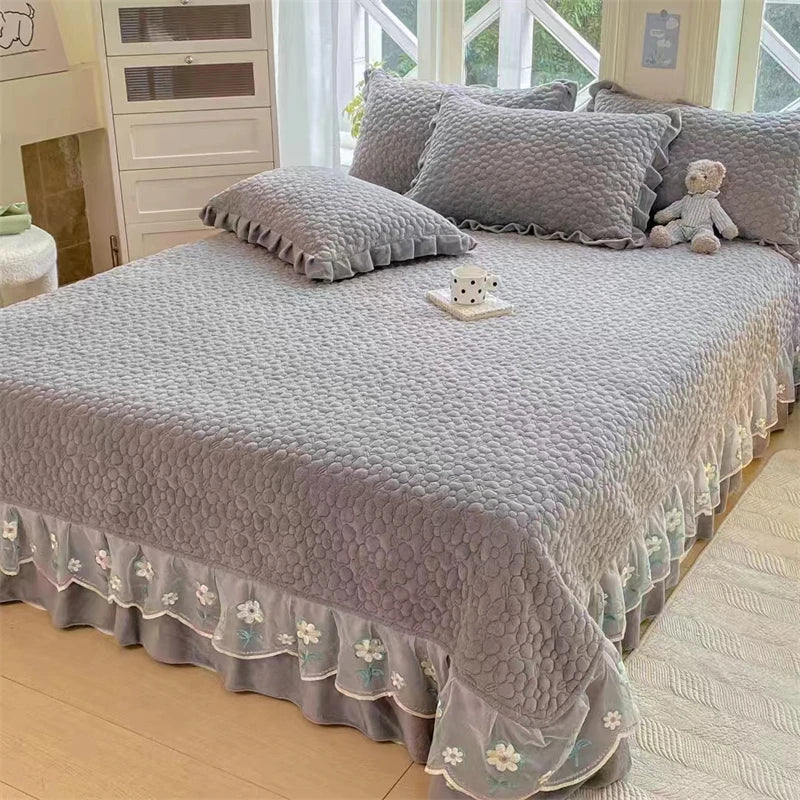Afralia™ Velvet Flower Lace Ruffles Quilted Bedding Set with Pillowcases