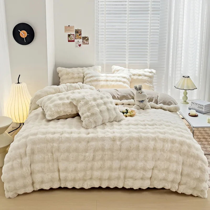 Luxury Faux Fur Bedding Set by Afralia™: Super Soft Bubble Fleece Duvet Cover, Quilt, and Sheet Set.