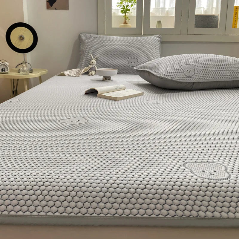 Afralia™ Summer Cool Bean Bear Jacquard Sheet Set - Lightweight & Breathable