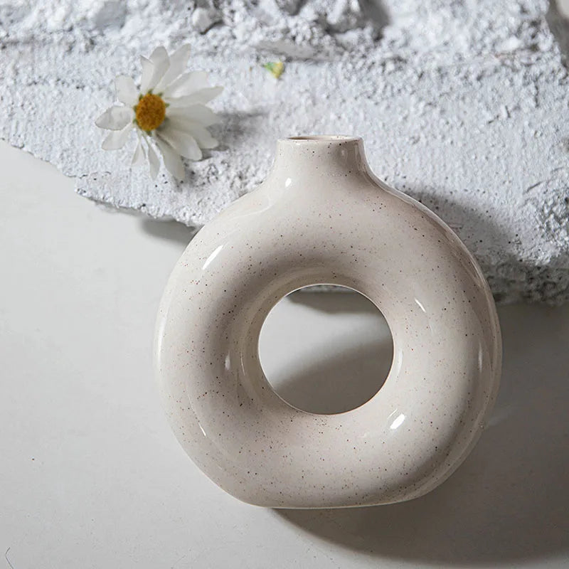 Afralia™ Ceramic Donut Candle Holder for Home Decor and Table Centerpiece