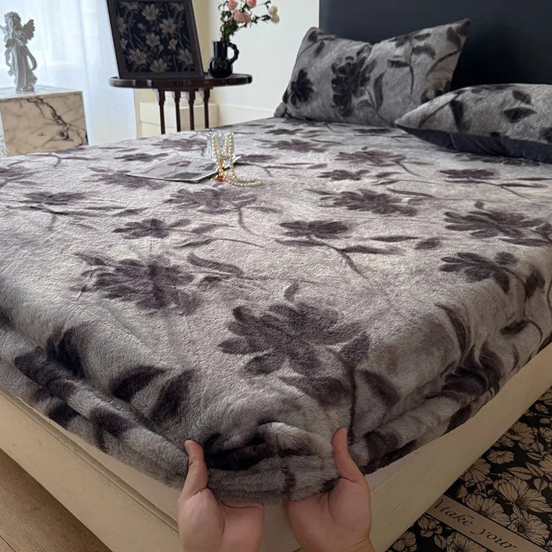 Afralia™ Winter Faux Rabbit Fur Fitted Sheet - Warm & Non-Slip Mattress Cover - Dark Pattern Printed