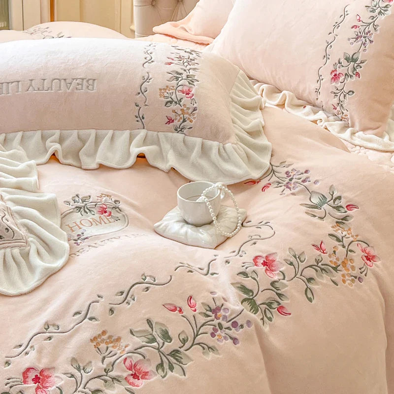 Afralia™ Pink Flowers Embroidery Princess Bedding Set - Velvet Material