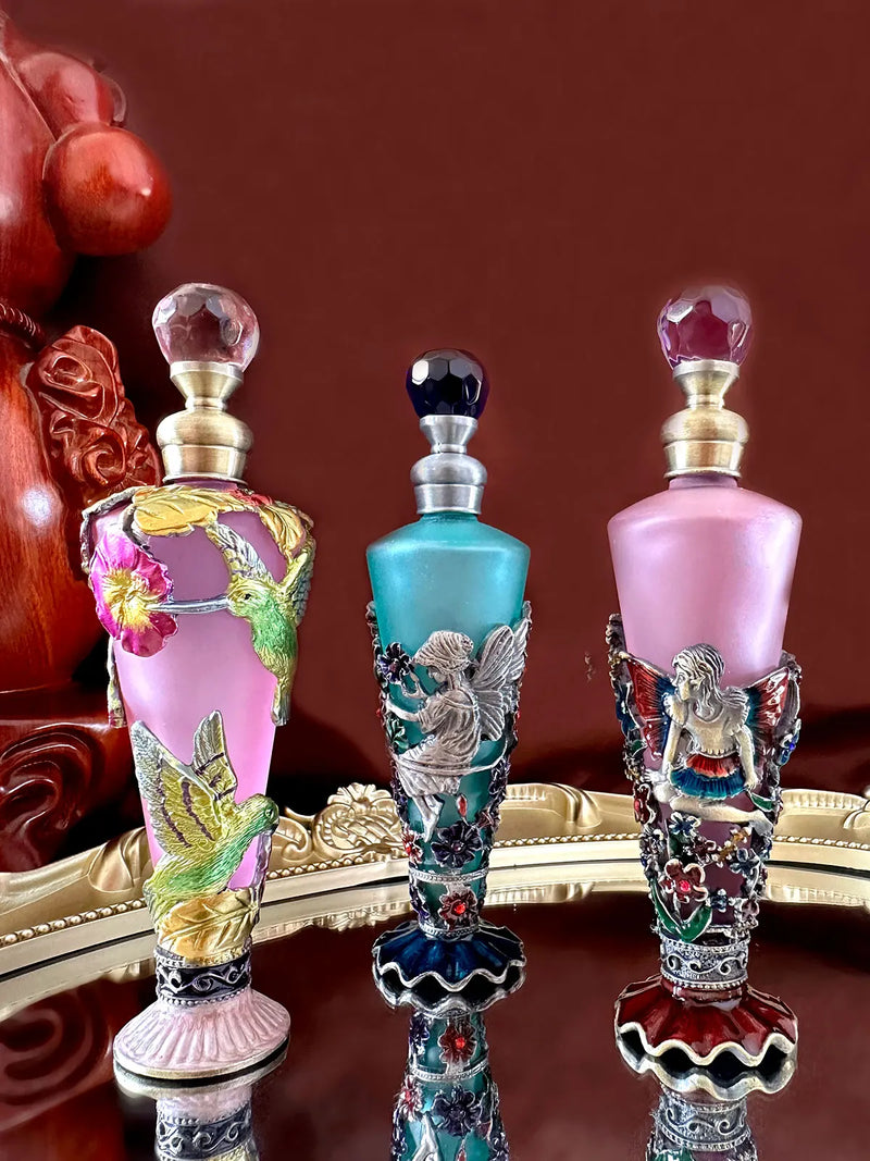 Afralia™ Retro 30ml Crystal Glass Perfume Bottle Essential Oil Gift Decoration
