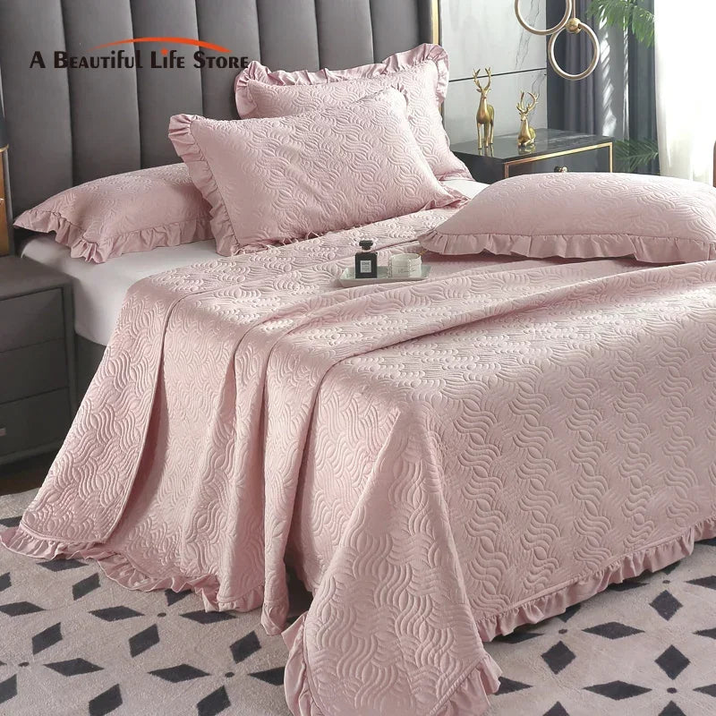 Afralia™ Silky Eucalyptus Fiber Quilted Bedspread for Cool Sleep