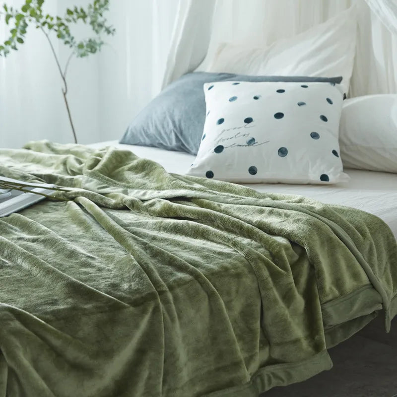 Afralia™ Nordic Solid Flannel Blanket - Warm Queen King Size Bedspread for All Seasons