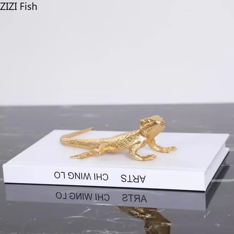 Afralia™ Golden Lizard Sculpture: Modern Metal Desk Ornament & Room Decor Artwork