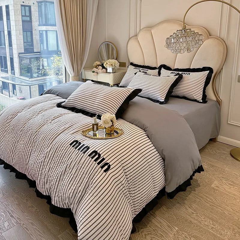 Afralia™ Ruffles Striped Bedding Set for Full Bed - Double-sided Skin-friendly Summer Linens