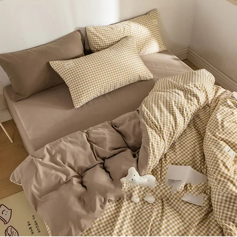 Afralia™ Japanese Grid Print Bedding Set for All Seasons, Queen/King Size Quilt Cover