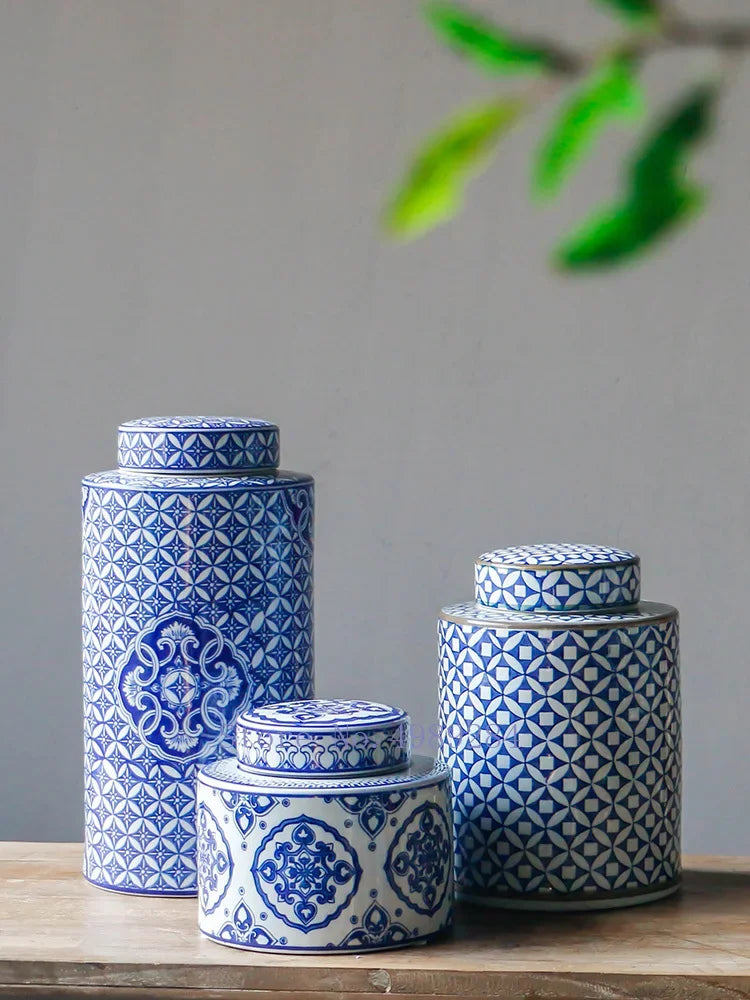 Afralia™ Chinese Retro Ceramics Golden Vase with Cover for Home Décor and Organization